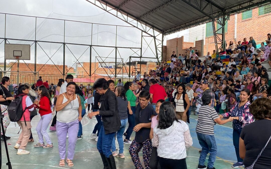 UN ÉXITO TOTAL LA CELEBRACIÓN DEL DÍA DE LA MADRE EN FUSAGASUGÁ