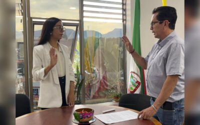 LA ALCALDÍA DE SILVANIA LE DA LA BIENVENIDA A LA NUEVA REGISTRADORA MUNICIPAL