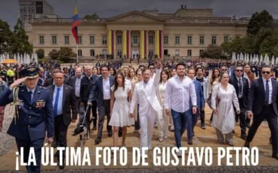 ¡LA ÚLTIMA FOTO DE GUSTAVO PETRO COMO PRESIDENTE DE COLOMBIA!